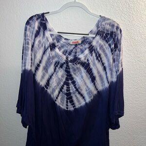 Mazik Gray and White Ruched Blouse with Flutter Sleeves